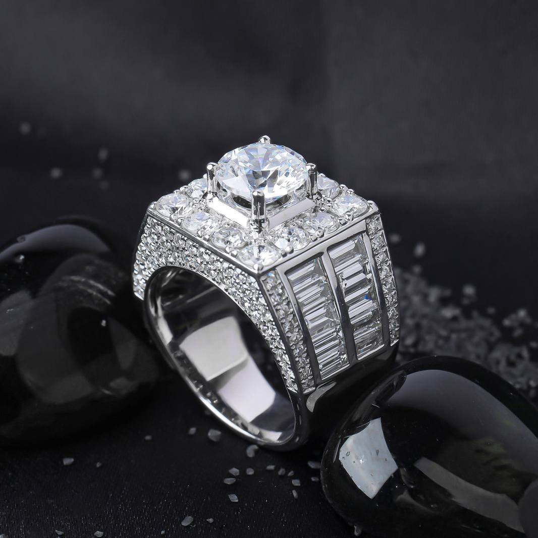 Men’s Diamond Rings