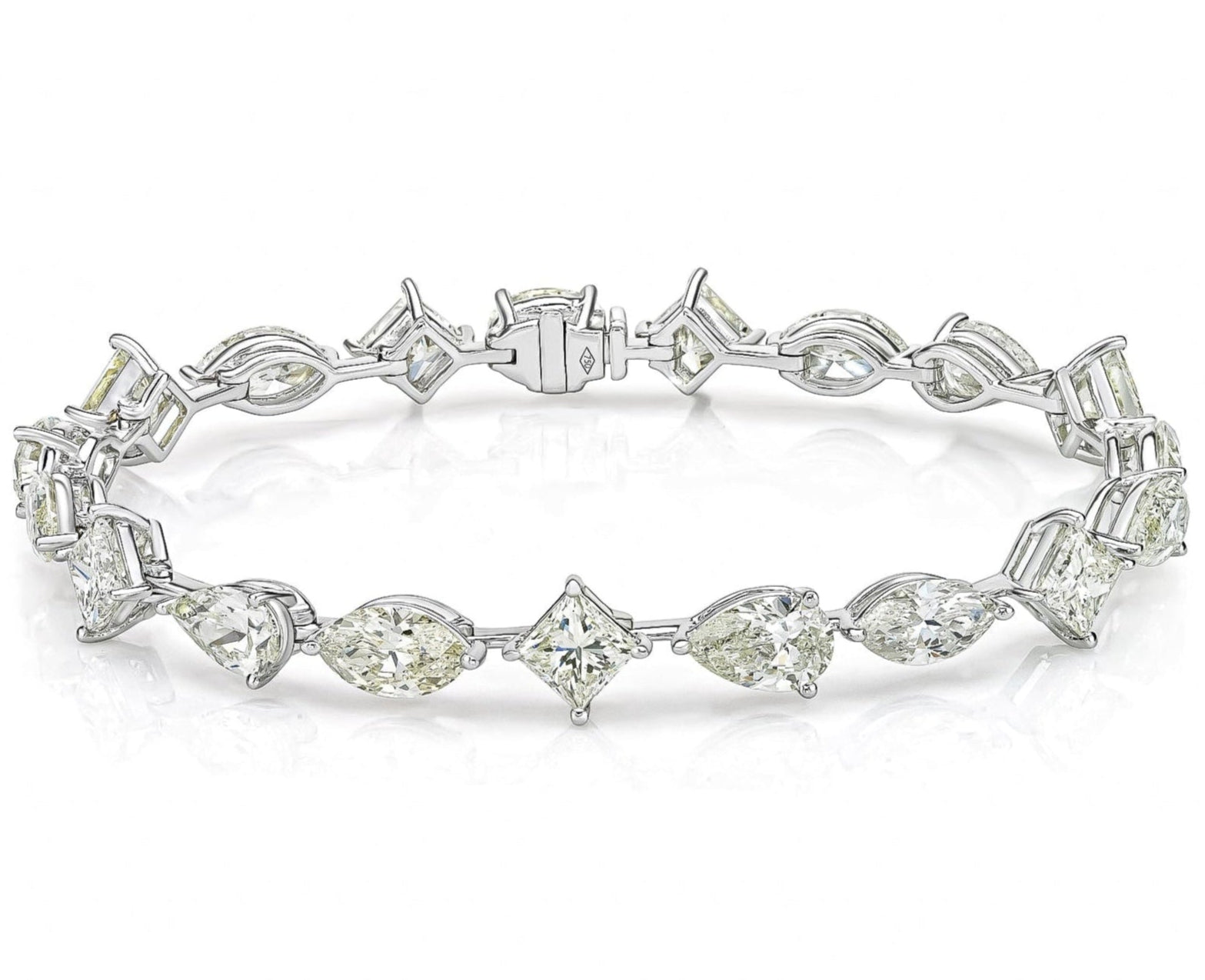 14.17 Carat Pear Shape Diamond Bracelet