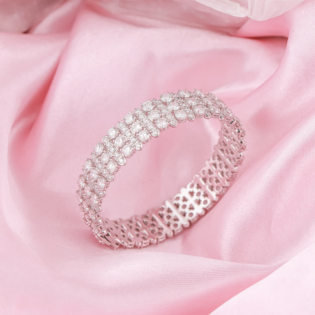 Diamond Bangle G10432