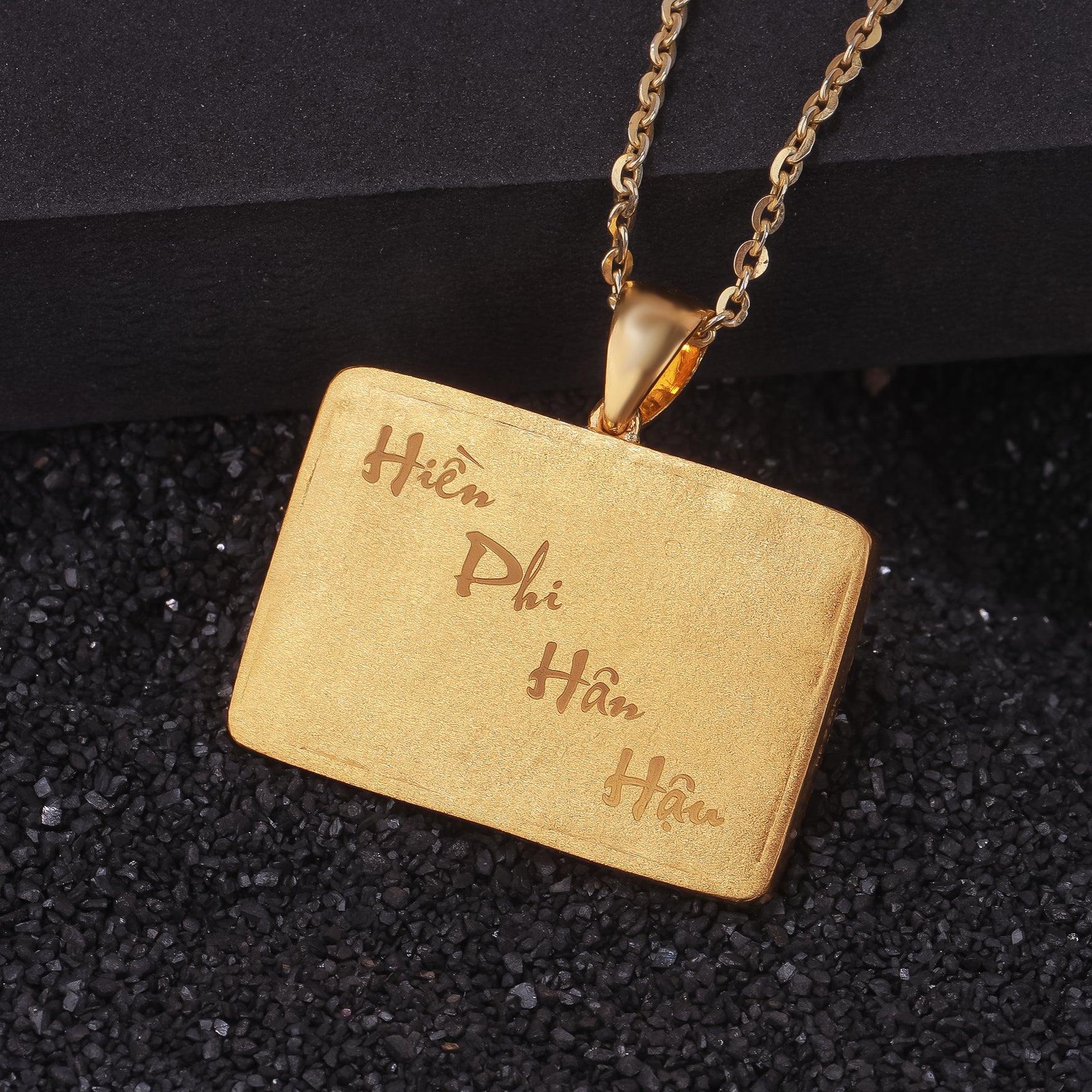 24K Gold Pendant P11050