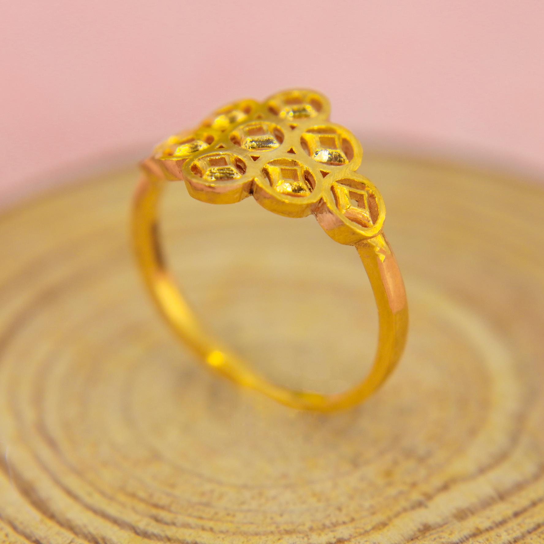 18K Gold Ring D10680