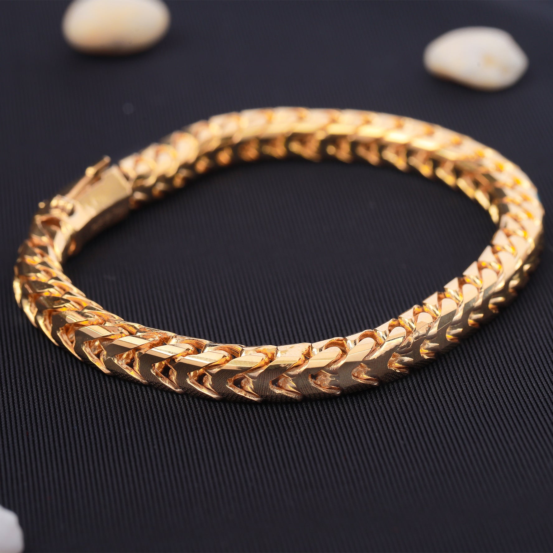 18K Gold Bracelet L10350