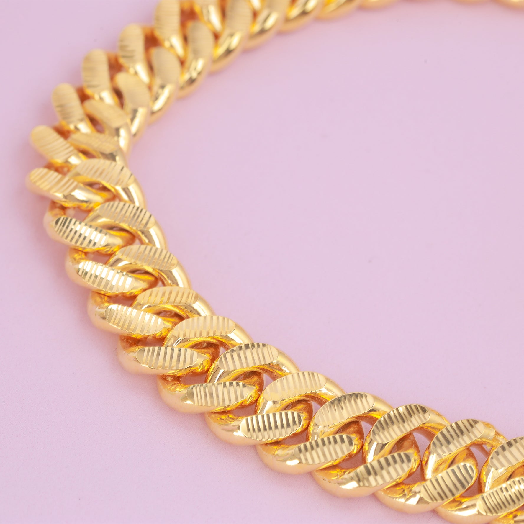 18K Gold Bracelet L10250