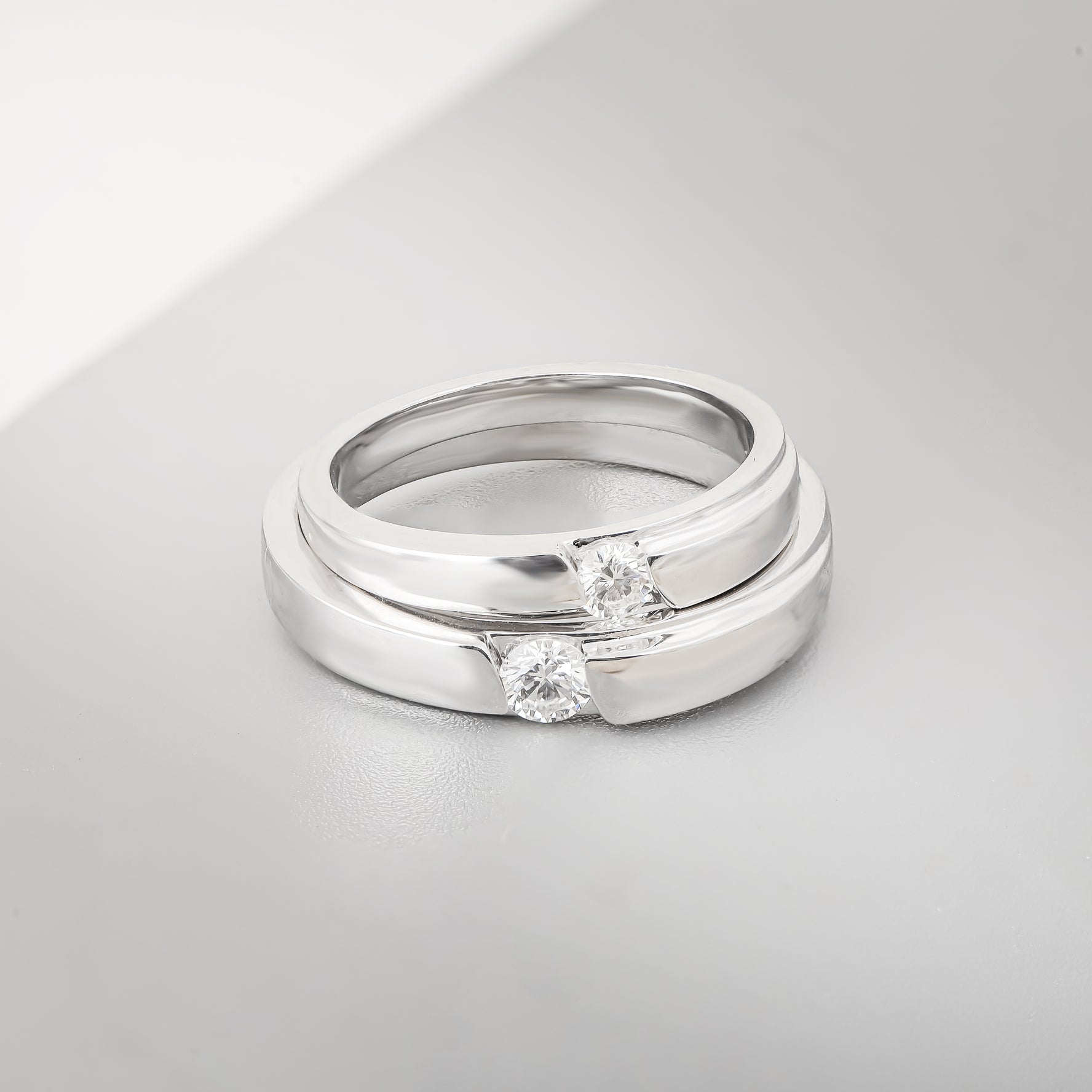 Diamond Wedding Rings D10665