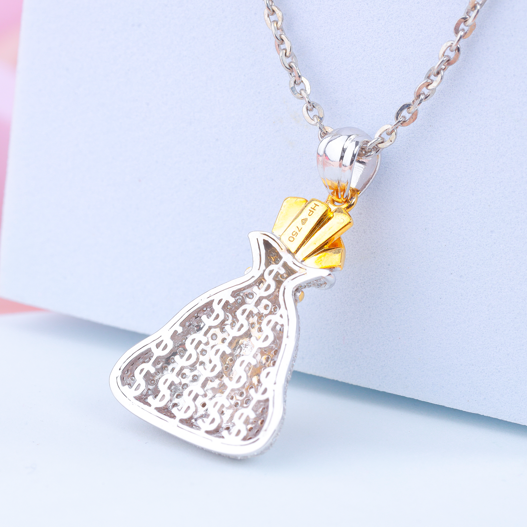 Diamond Pendant P10918